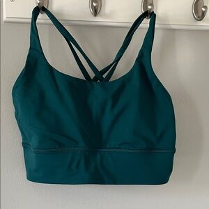 NWOT Lululemon sports bra SIZE 6